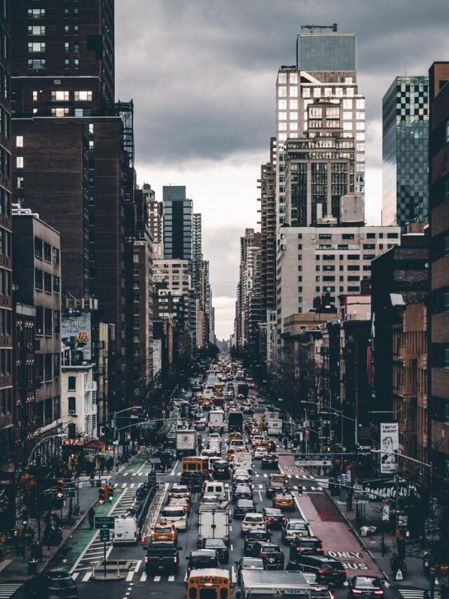 10 Powerful Motivational Quotes 2024