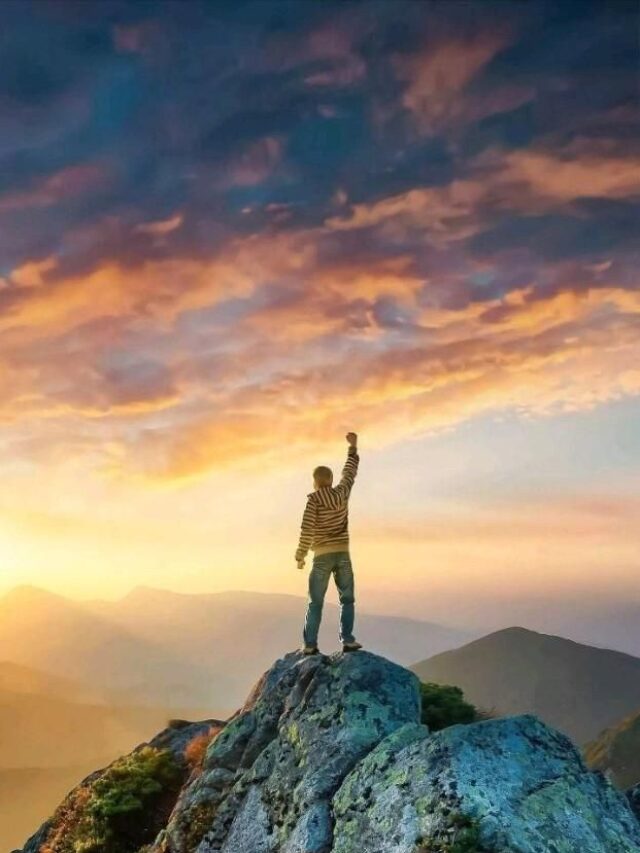 12 Most Powerful and Life Changing Quotes 2024